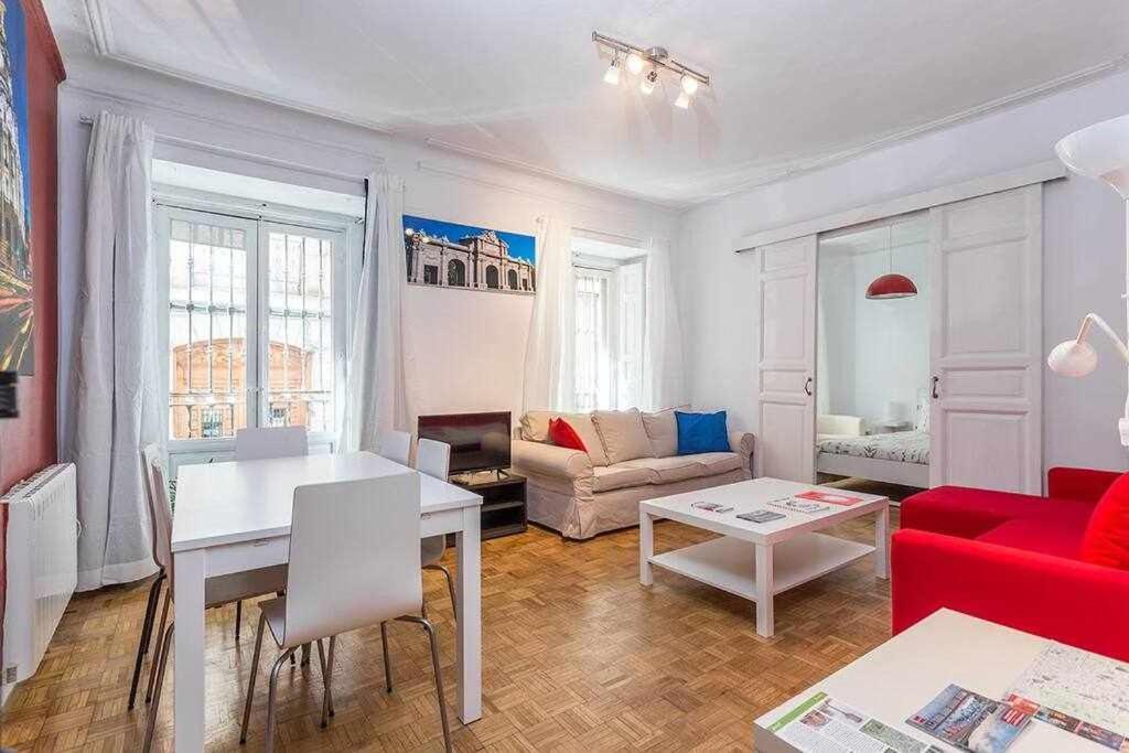Апартаменты Piso Confortable Y Centrico Мадрид Экстерьер фото